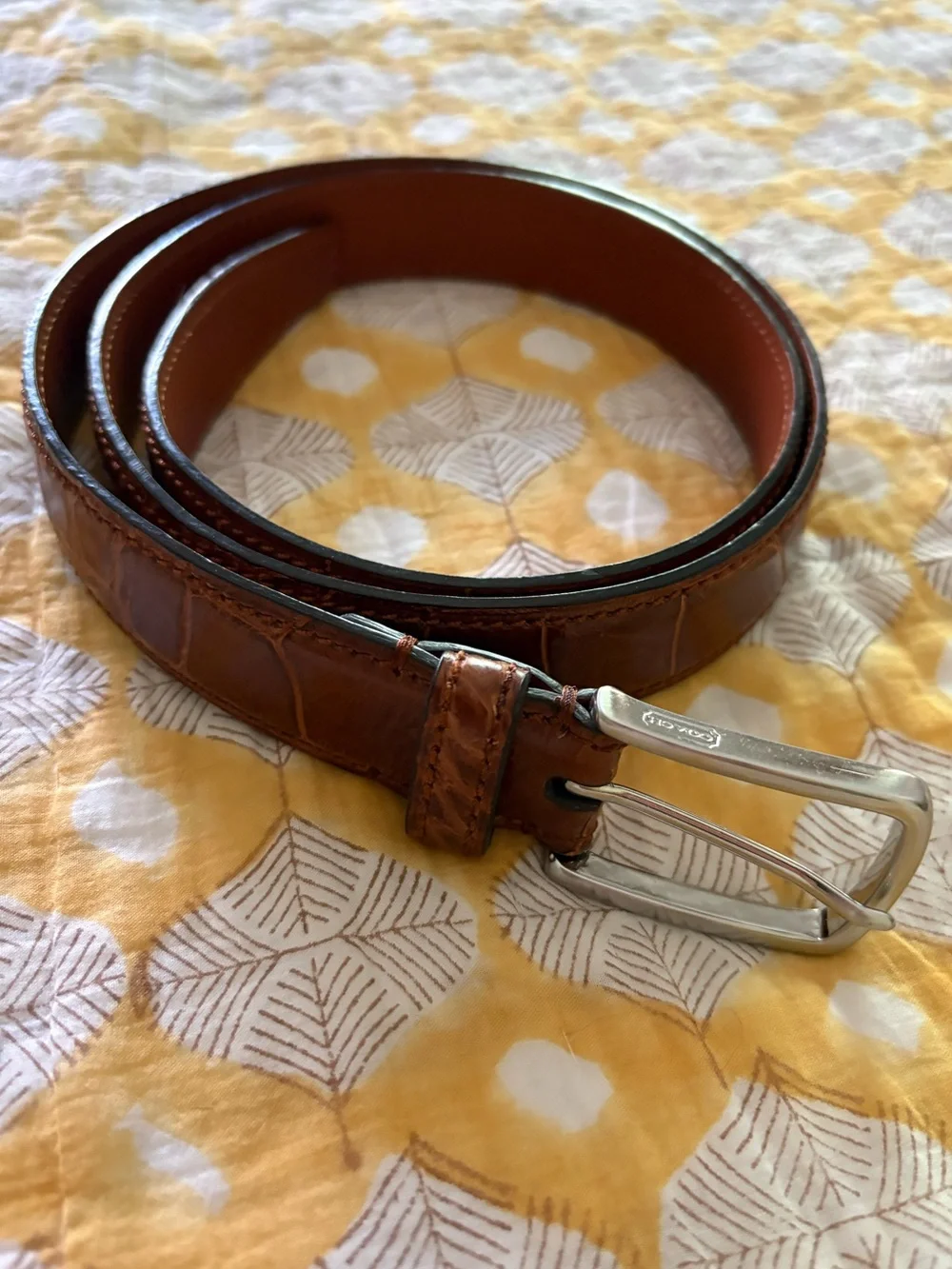 Coach Men's Brown Alligator and silver-toned brass buckle belt